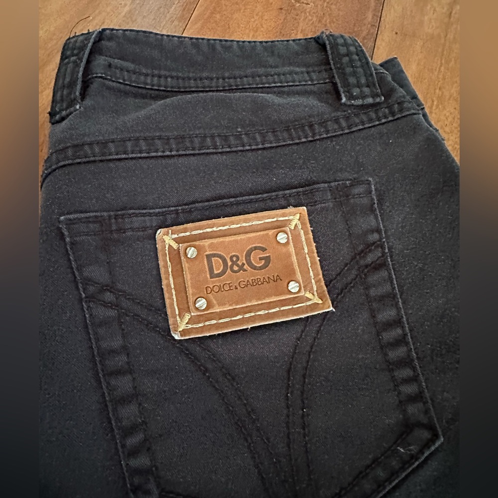D&G. Dolce and Gabanna black jeans size 28